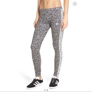 Adidas Originals leopard camo leggings sz L